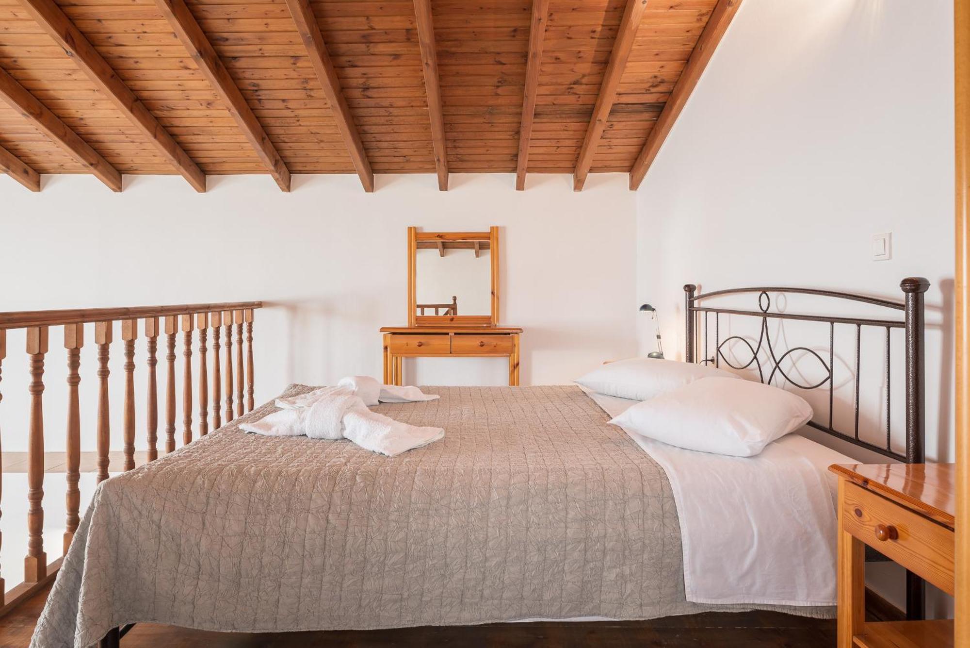 Ether Farmhouse Chora  Zewnętrze zdjęcie